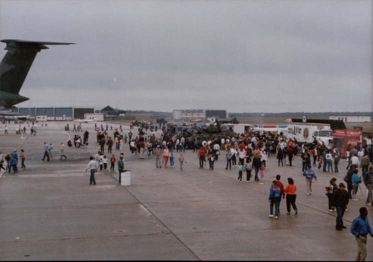 M2 Bradley IFV (Infantry Fighting Vehicle)